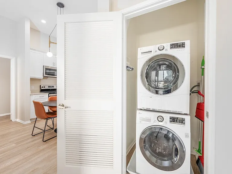 Washer/Dryer
