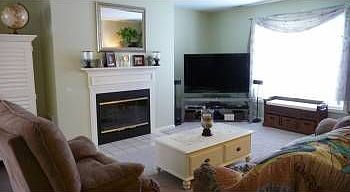 2nd image of 5802 Applewood Cir