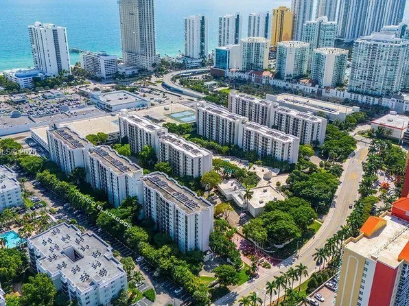 16909 N Bay Rd APT 907, Sunny Isles Beach, FL 33160