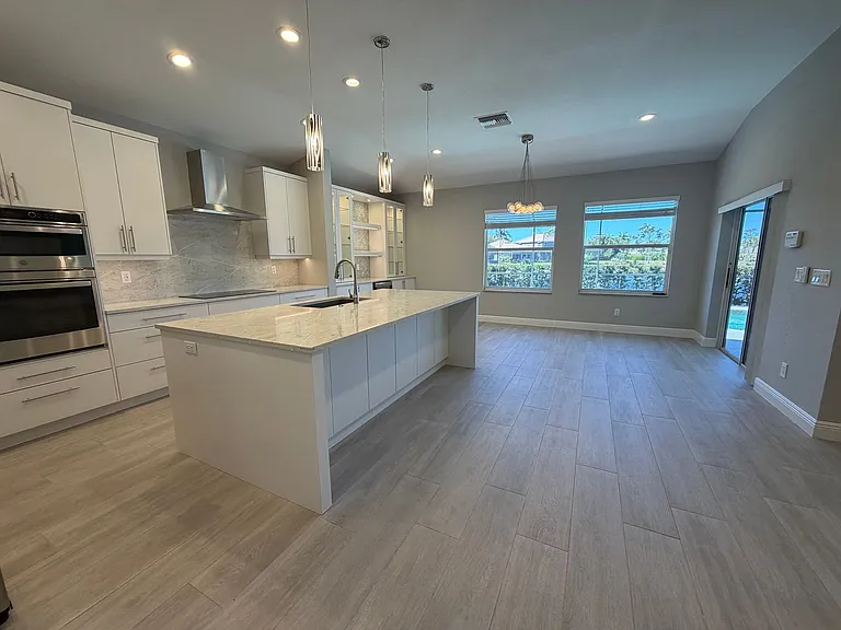 7080 Timberland Cir — Photo 9