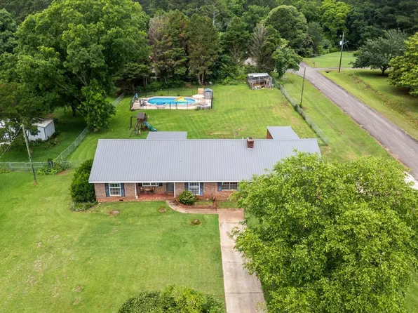 62 Maley Rd, Lagrange, GA 30240