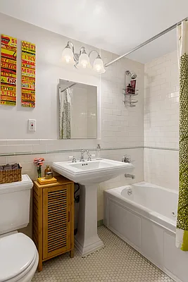 Rented by Corcoran | media 18