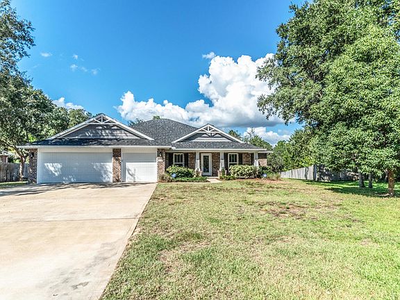 3rd image of 2580 Hidden Creek Dr