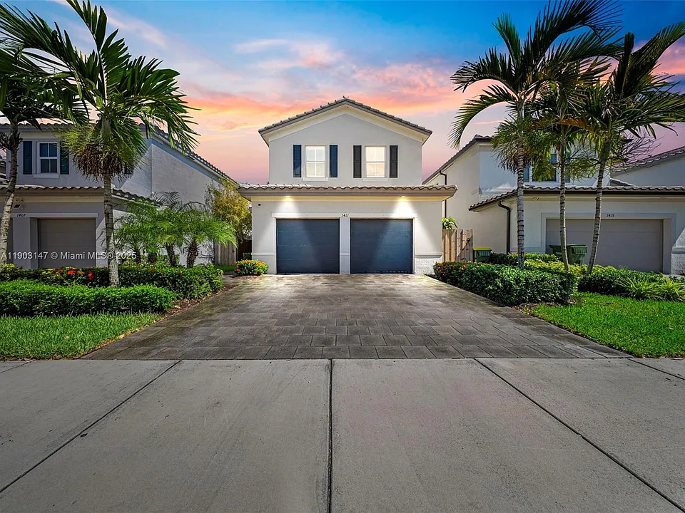 1411 SE 26th Rd