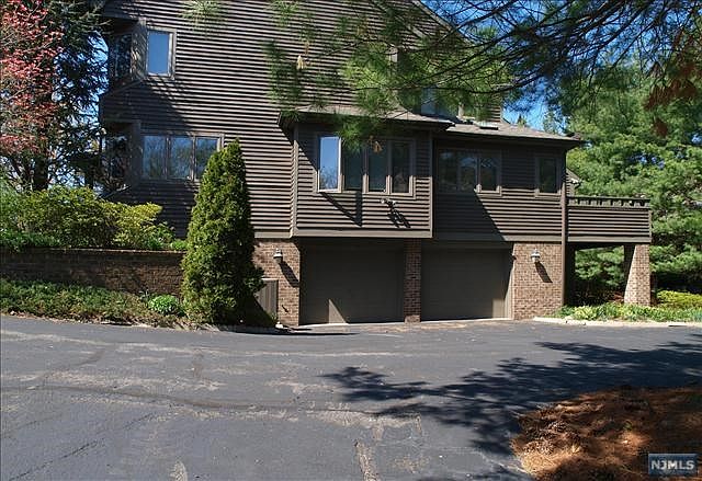 1st image of 27 Pamrapo Ct W #A27w