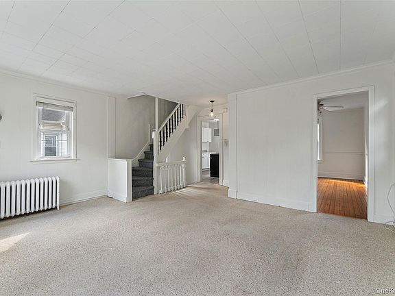 5th image of 355 Bronxville Rd