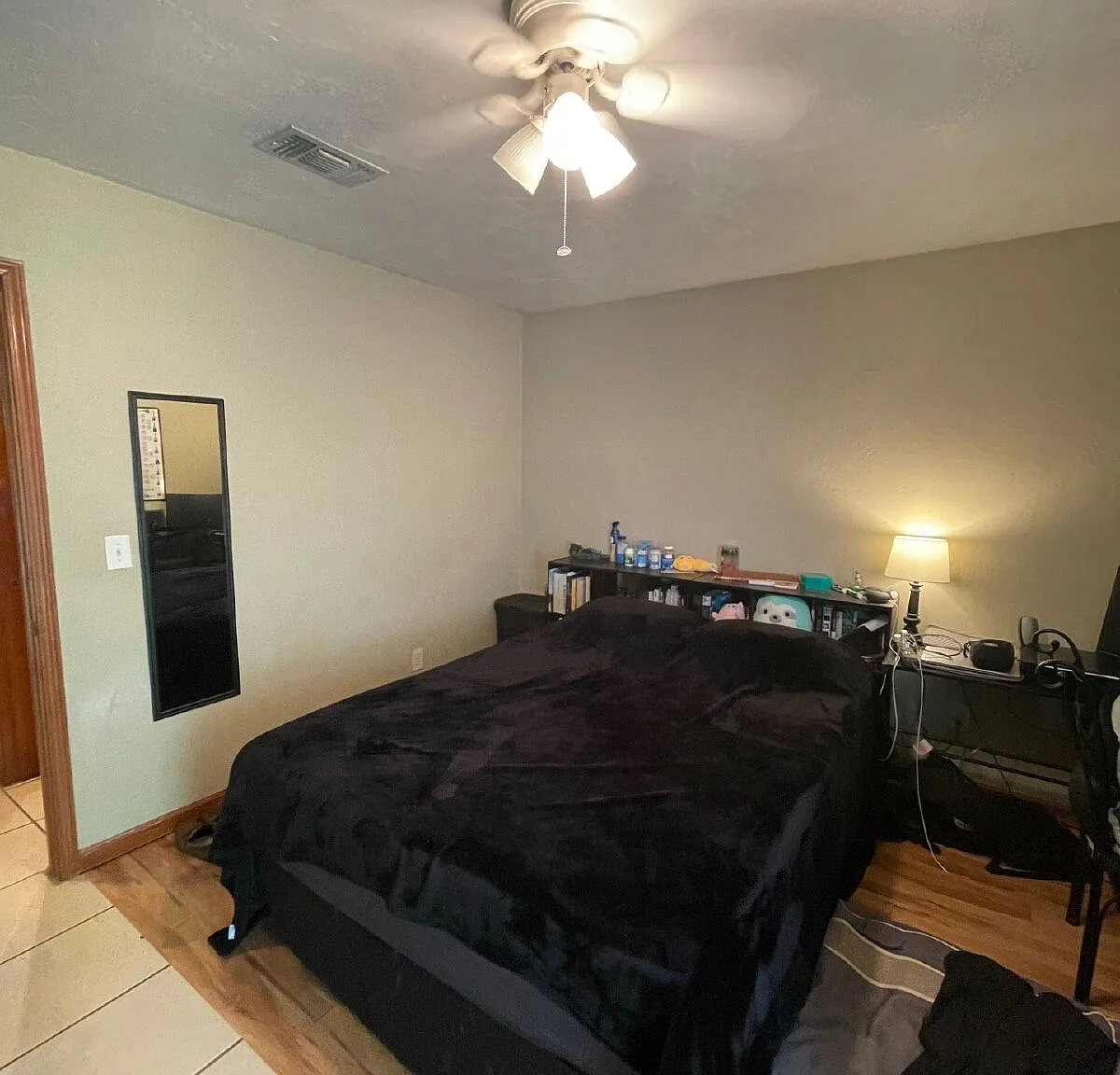 1 bed, 1.0 bath, 640 sqft, $1,000 — Photo 1
