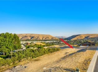 801 Selah Vista Way, Selah, WA