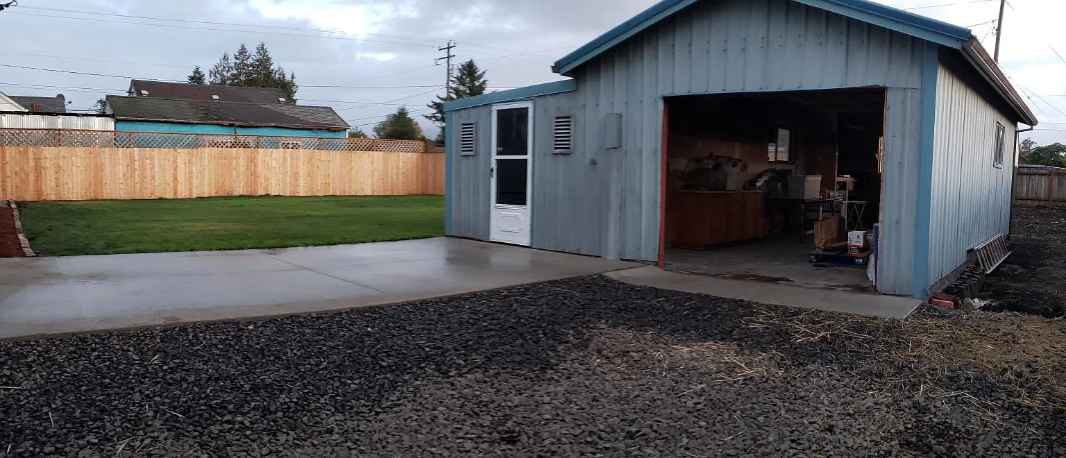 3 bed, 1.5 bath, 1507 sqft, $2,200 — Photo 3