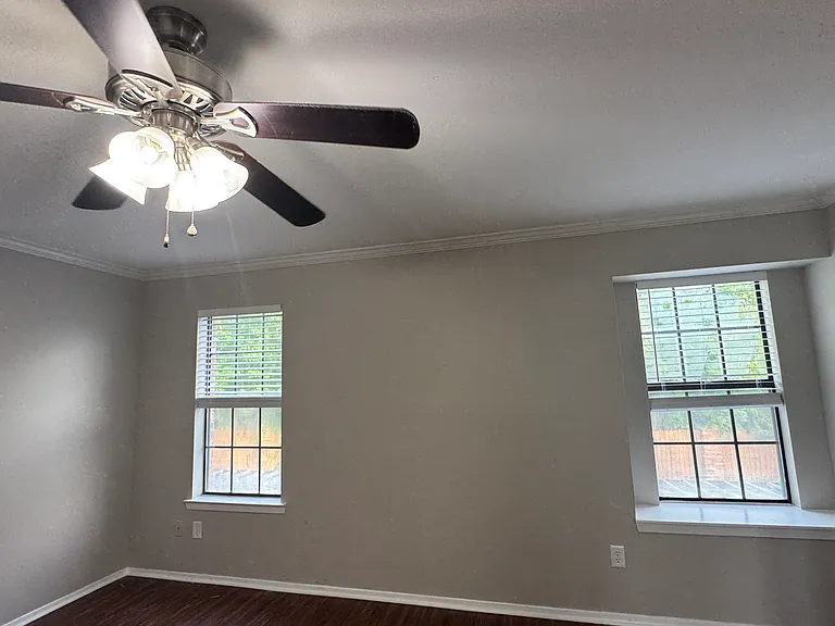 400 W South Town Dr #402 — Photo 41