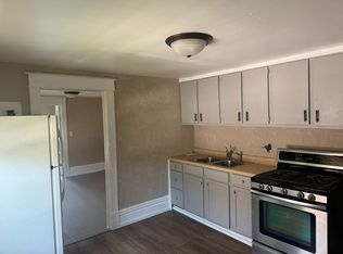 358 1st Ave S APT 3, South Saint Paul, MN 55075