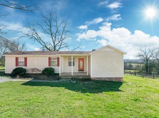 110 Hickory Ridge Rd, Fayetteville, TN 37334