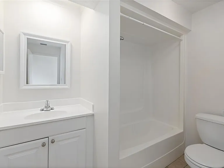 3569 Bee Ridge Rd — Photo 20