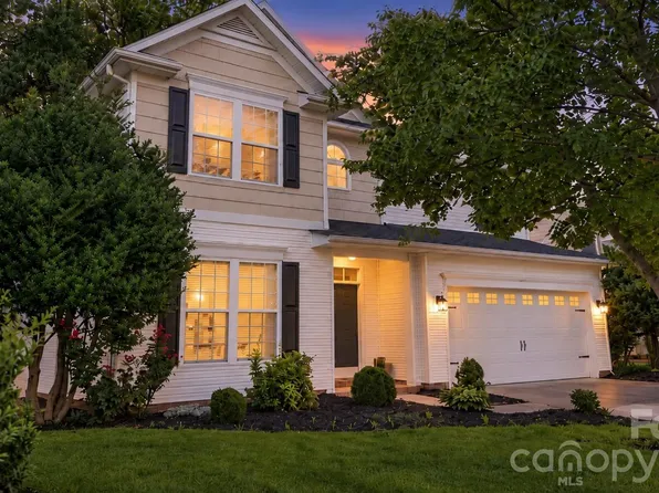 15011 Bridle Trace Ln, Pineville, NC 28134