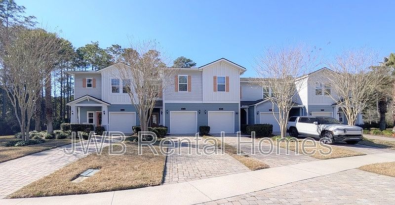 1st image of 64 Canary Palm Ct