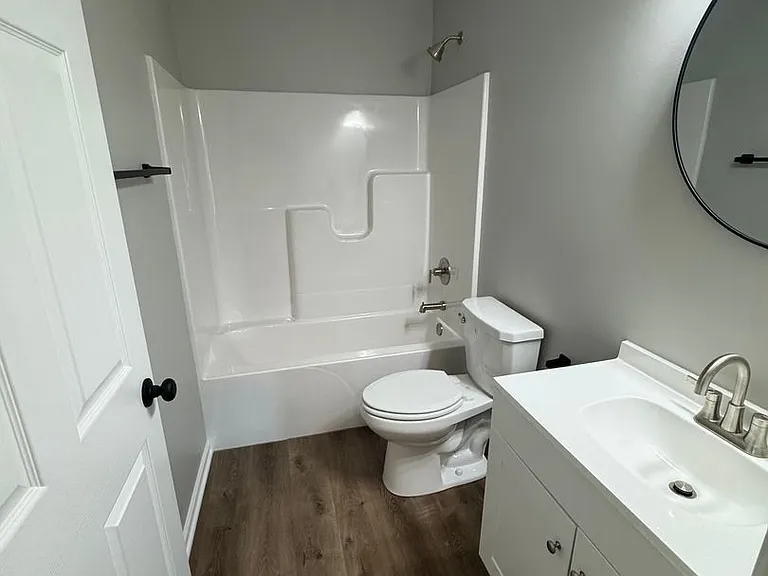 1301 McKee St — Photo 27