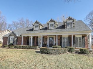 8001 Fontana St, Prairie Village, KS 66208