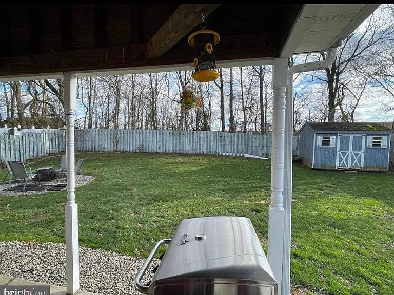2019 Chatham Dr — Photo 11