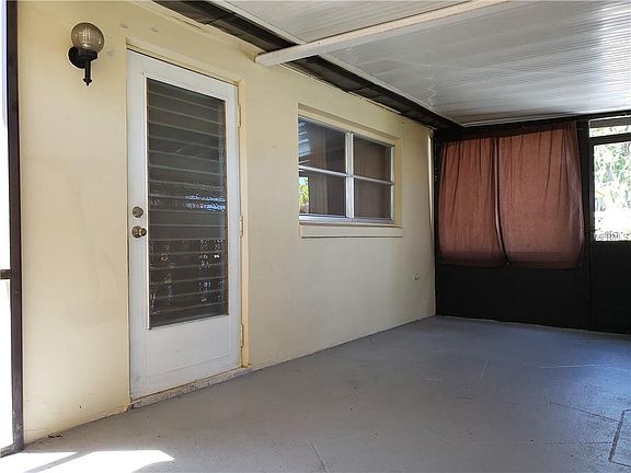 4th image of 436 East St