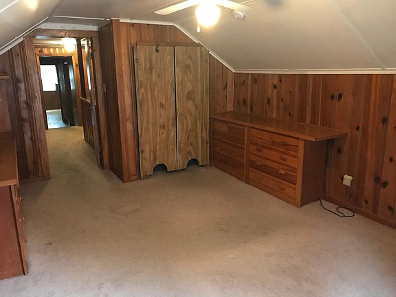 5th image of 140 Monks Ave