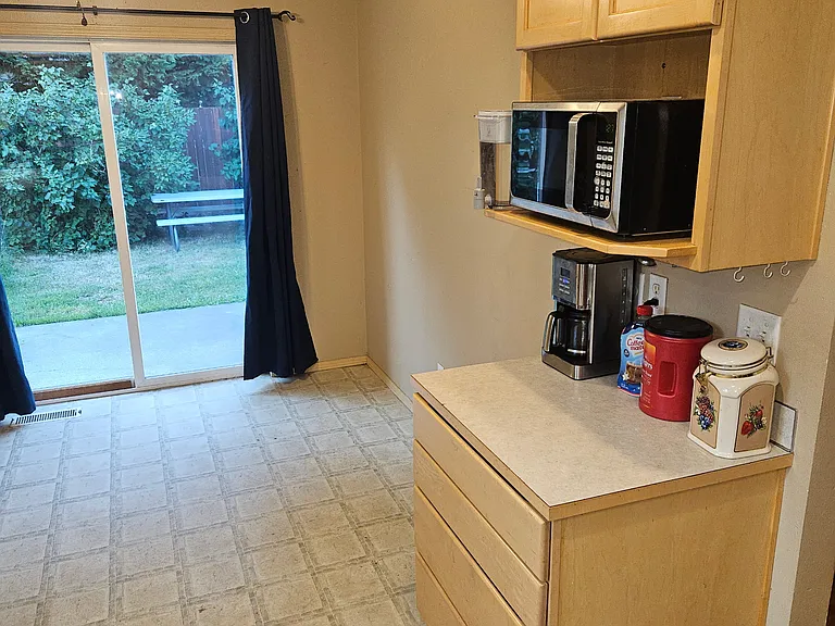 7639 Cedar Park — Photo 10