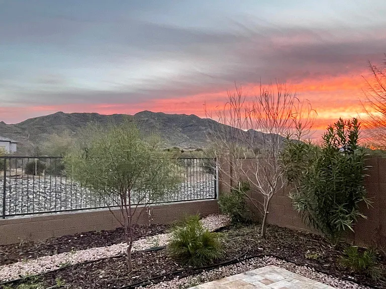 1547 W Corral Rd — Photo 37