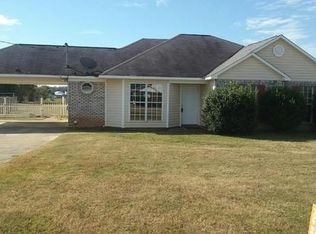 6 Whippoorwill Ln, Fort Mitchell, AL 36856