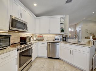 7262 Morocca Lake Dr, Delray Beach, FL 33446