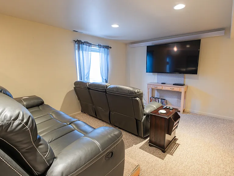 178 Lake View Cir W — Photo 6