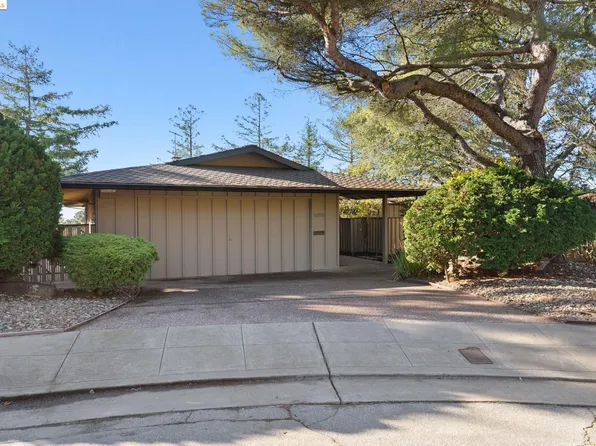 12050 Tartan Way, Oakland, CA 94619