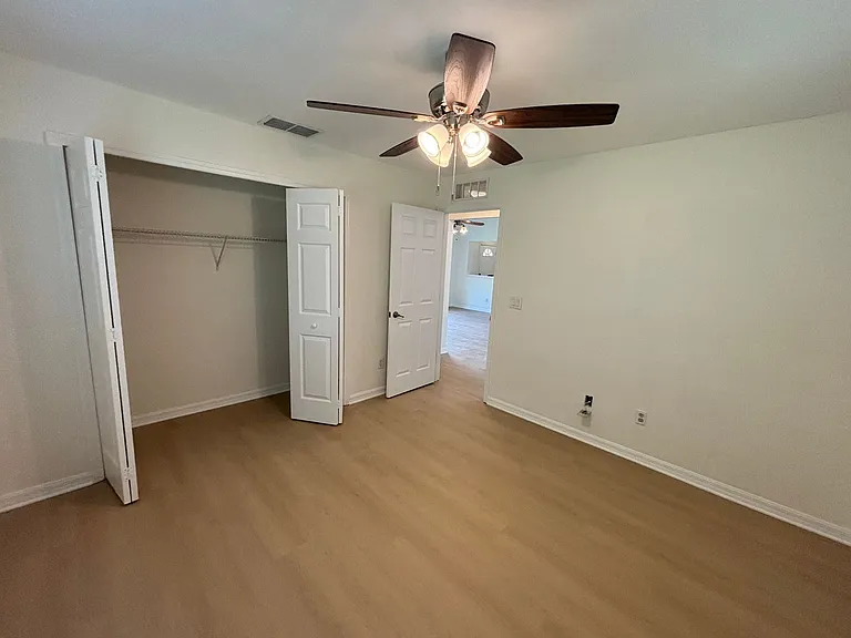 10417 SW 52nd Ct — Photo 24