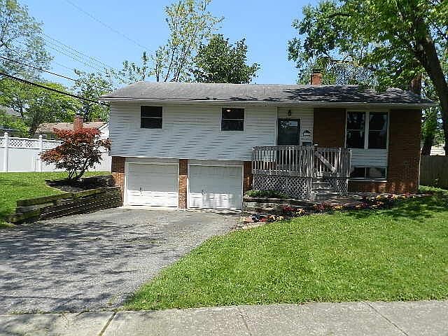 1st image of 2638 La Rosa Dr