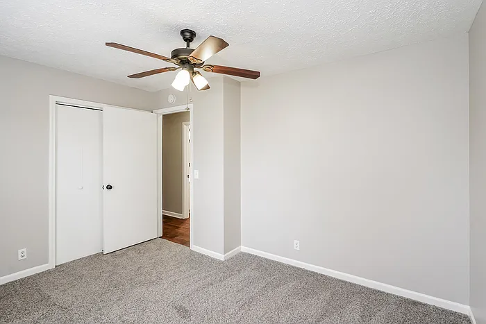3652 Chesapeake Dr — Photo 14