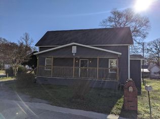 6 Weaver St, Jackson, GA 30233