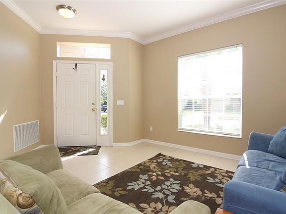 4th image of 3939 Gypsum Ln