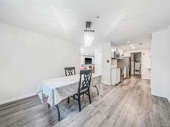 4th image of 740 Blue Ridge Drive