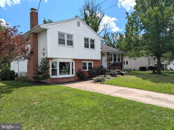 118 Rodes Ave, Gettysburg, PA 17325