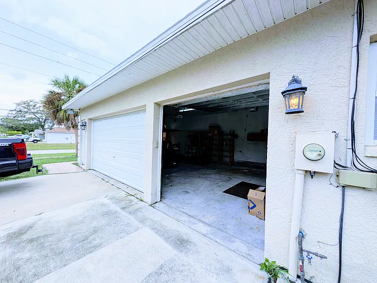 284 Peninsula Ave — Photo 48