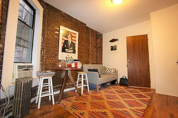 Rented by Compass | media 12