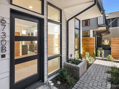 6730 Alonzo Avenue NW #B, Seattle, WA, 98117