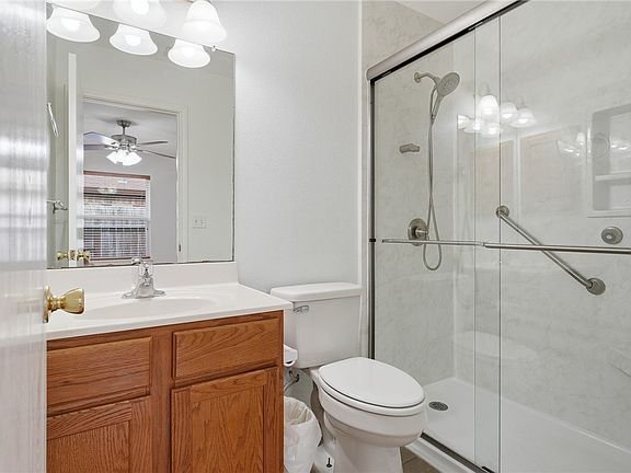 5th image of 1511 Oak Lndg