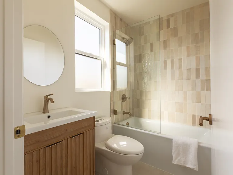 333 Stowe Ter #1/2 — Photo 9
