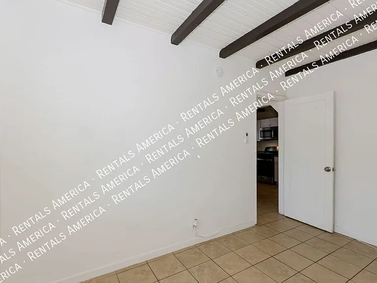 3048 N Sparkman Blvd — Photo 12