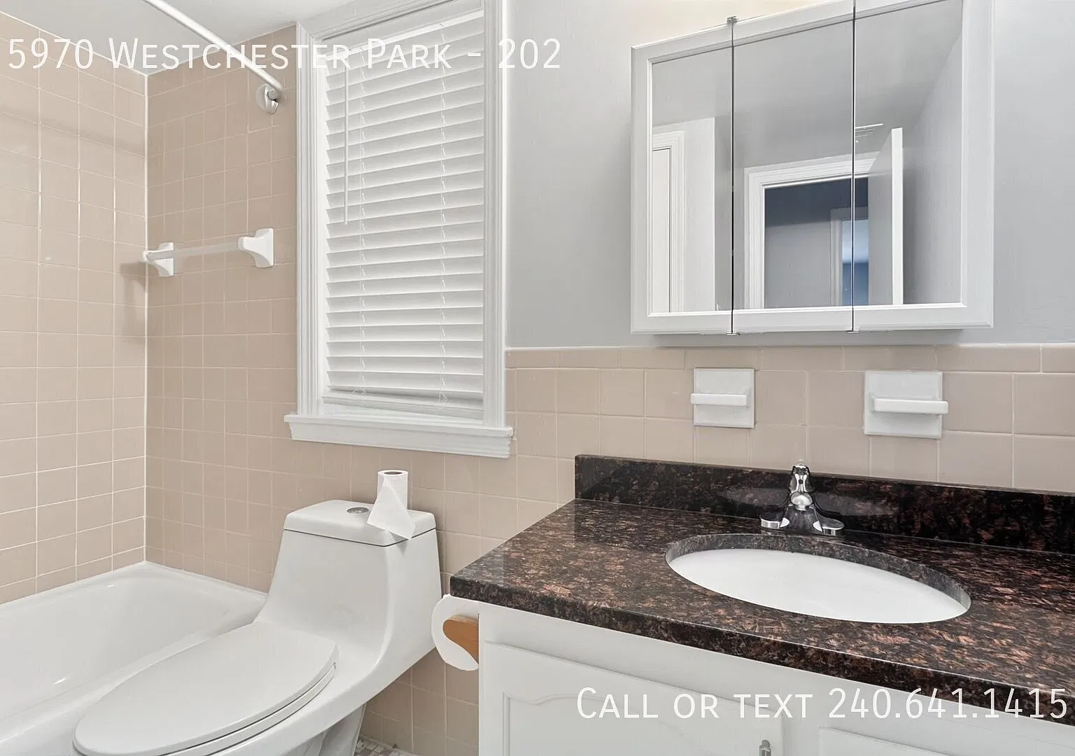 Lovely 1 BR/1 BA Condo in College Park! — Photo 3