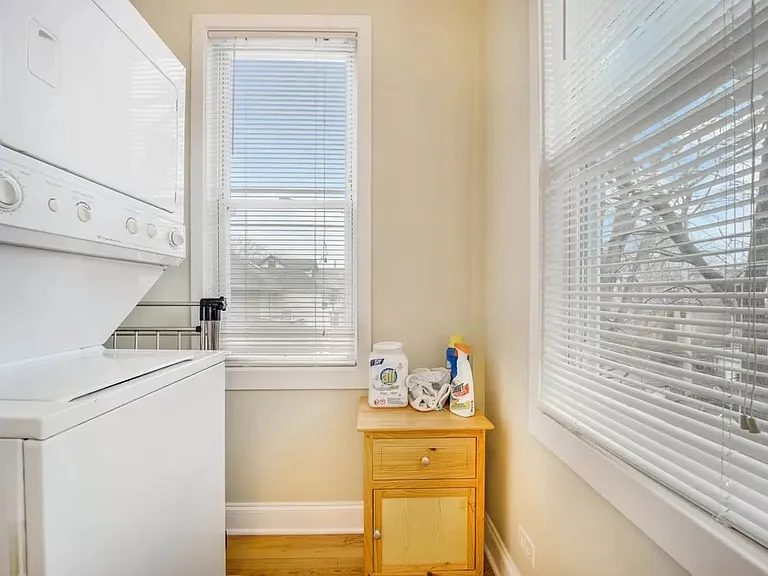 1250 W Rosedale Ave #2W — Photo 10