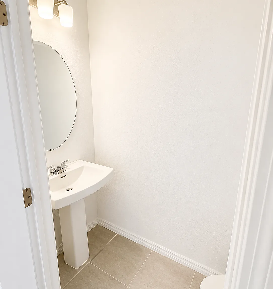 3 bed, 2.5 bath, 1372 sqft, $2,500 — Photo 4