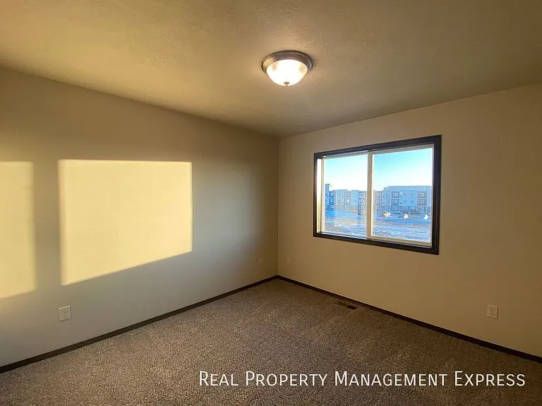 5822 S Whisper Creek Pl — Photo 11