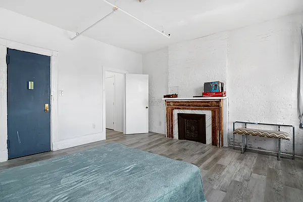 Rented by Brown Harris Stevens | media 2