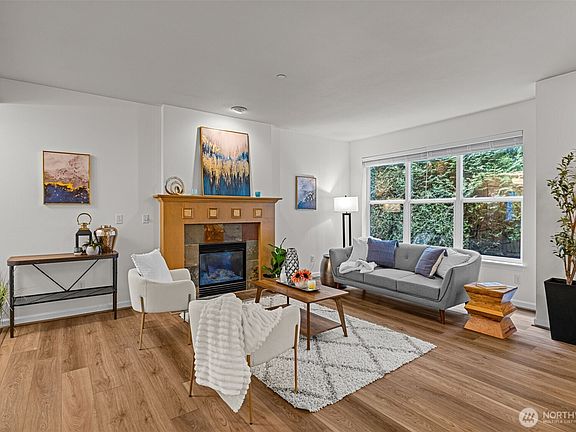 5th image of 404 228th Street SW #E101