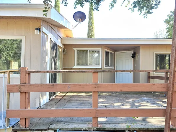 16945 Oakridge Rd, Corning, CA 96021